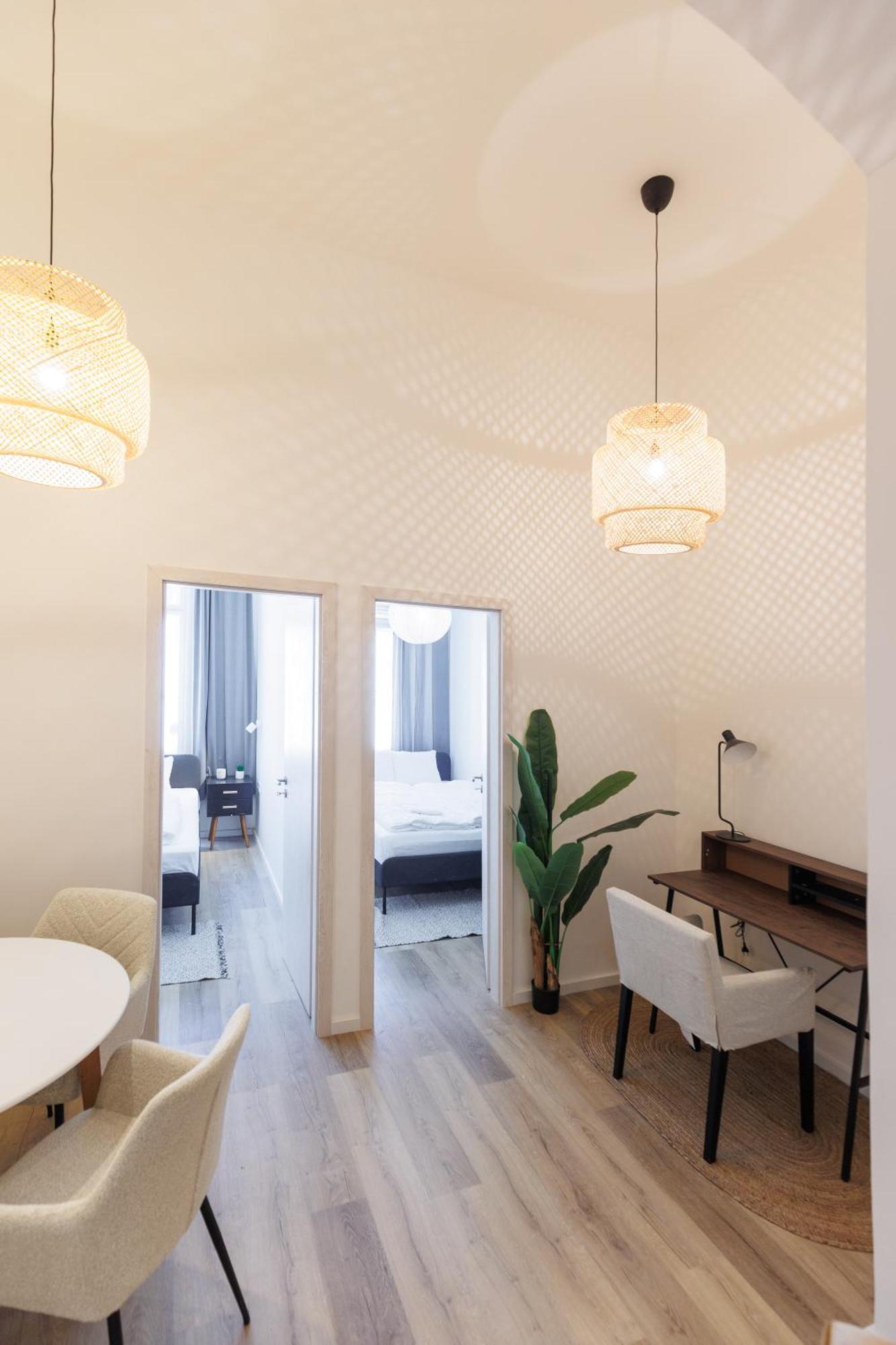 The Grove Hideaway Central 2Br Retreat Будапеща Екстериор снимка