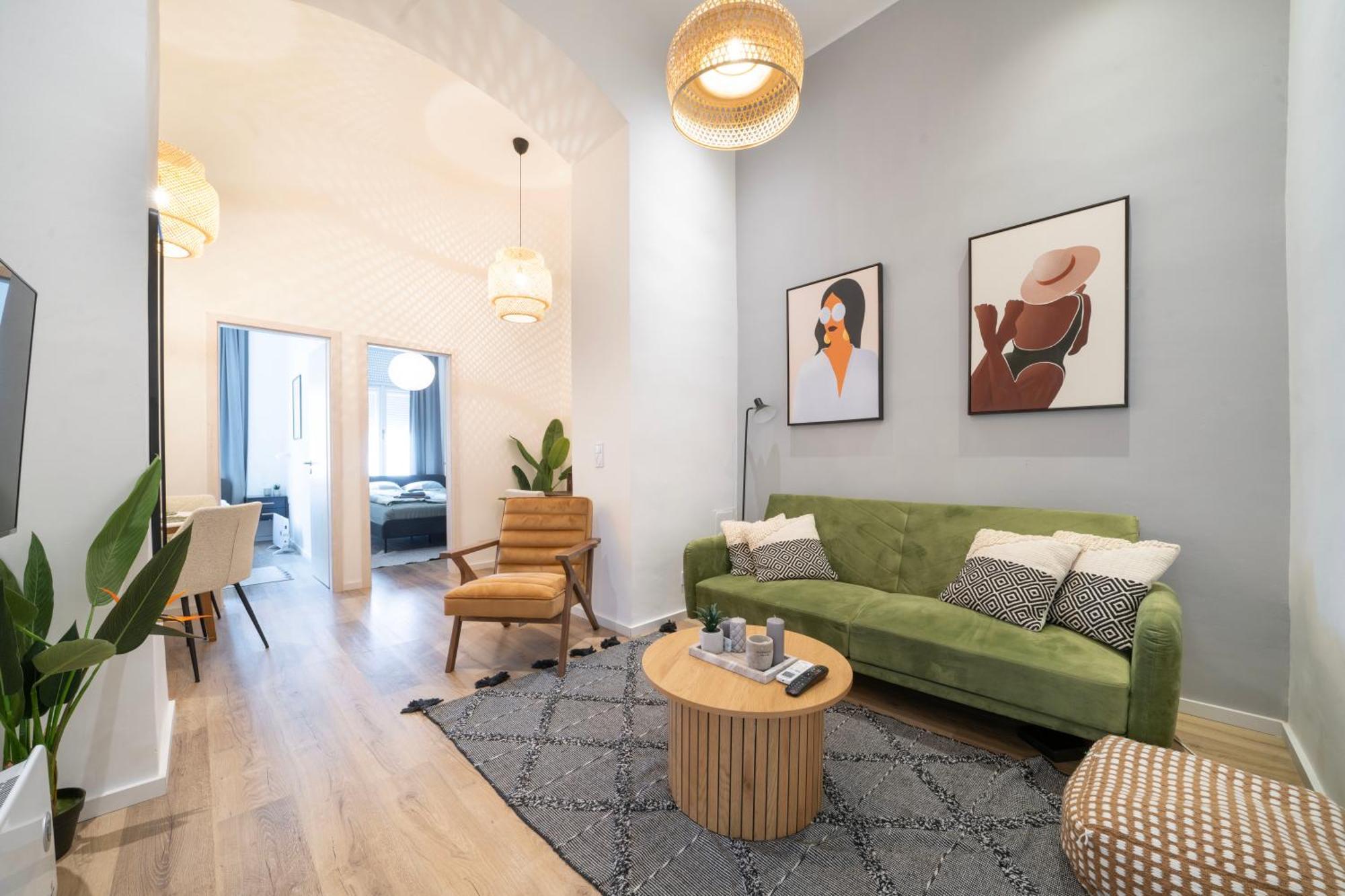 The Grove Hideaway Central 2Br Retreat Будапеща Екстериор снимка
